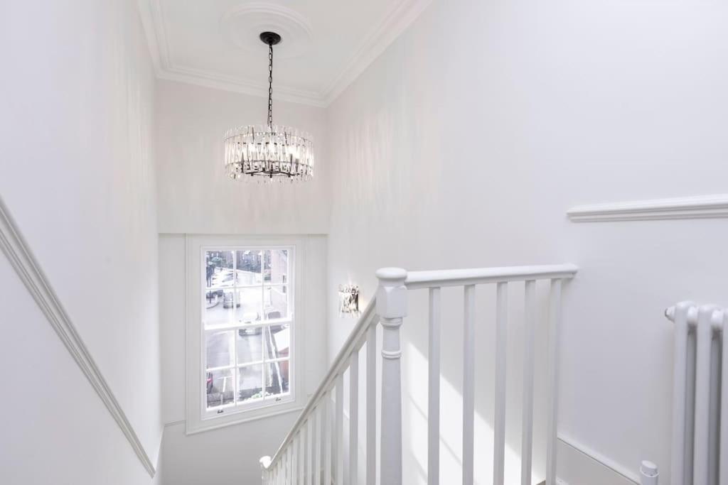 Charming 3 Bed Victorian House Londra