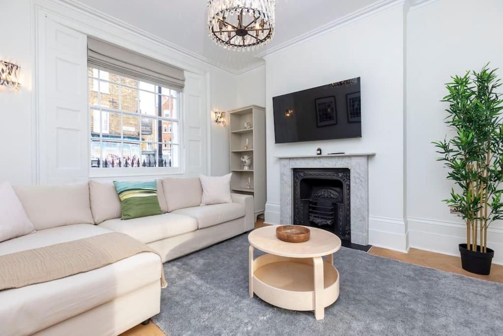 Charming 3 Bed Victorian House Villa Londra