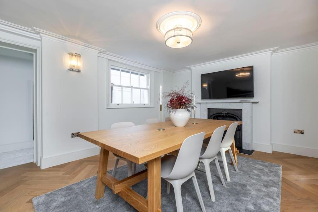 Charming 3 Bed Victorian House * Londra
